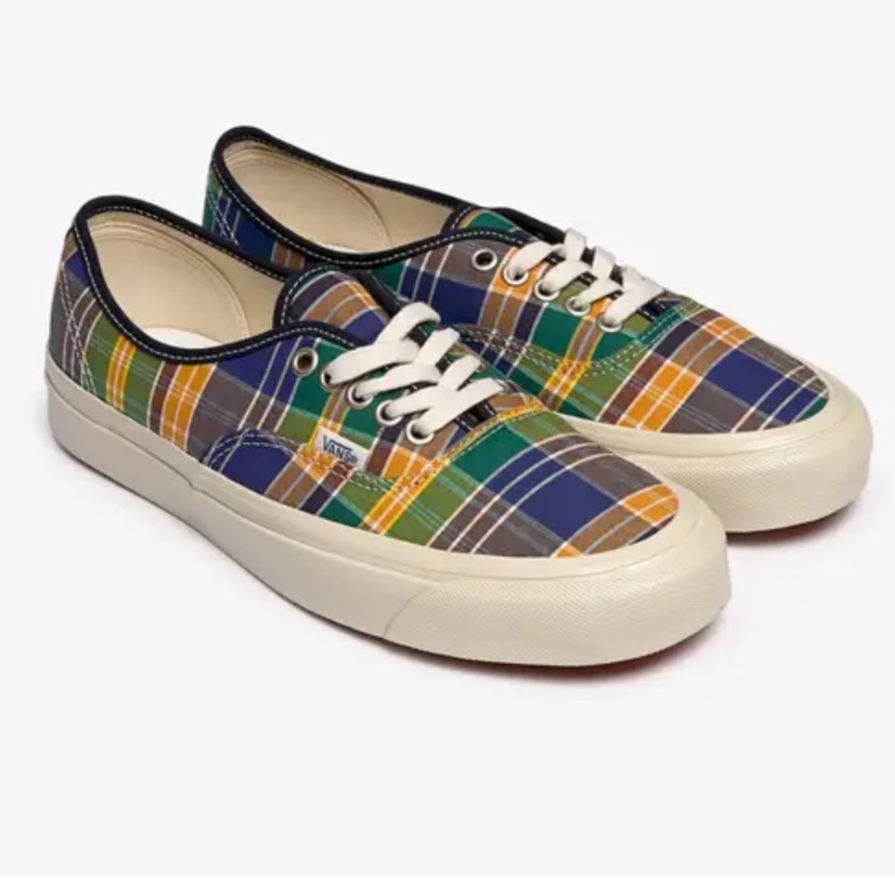 ANAHEIM FACTORY AUTHENTIC 44 DX SHOES in OG Plaid women’s size 10.5